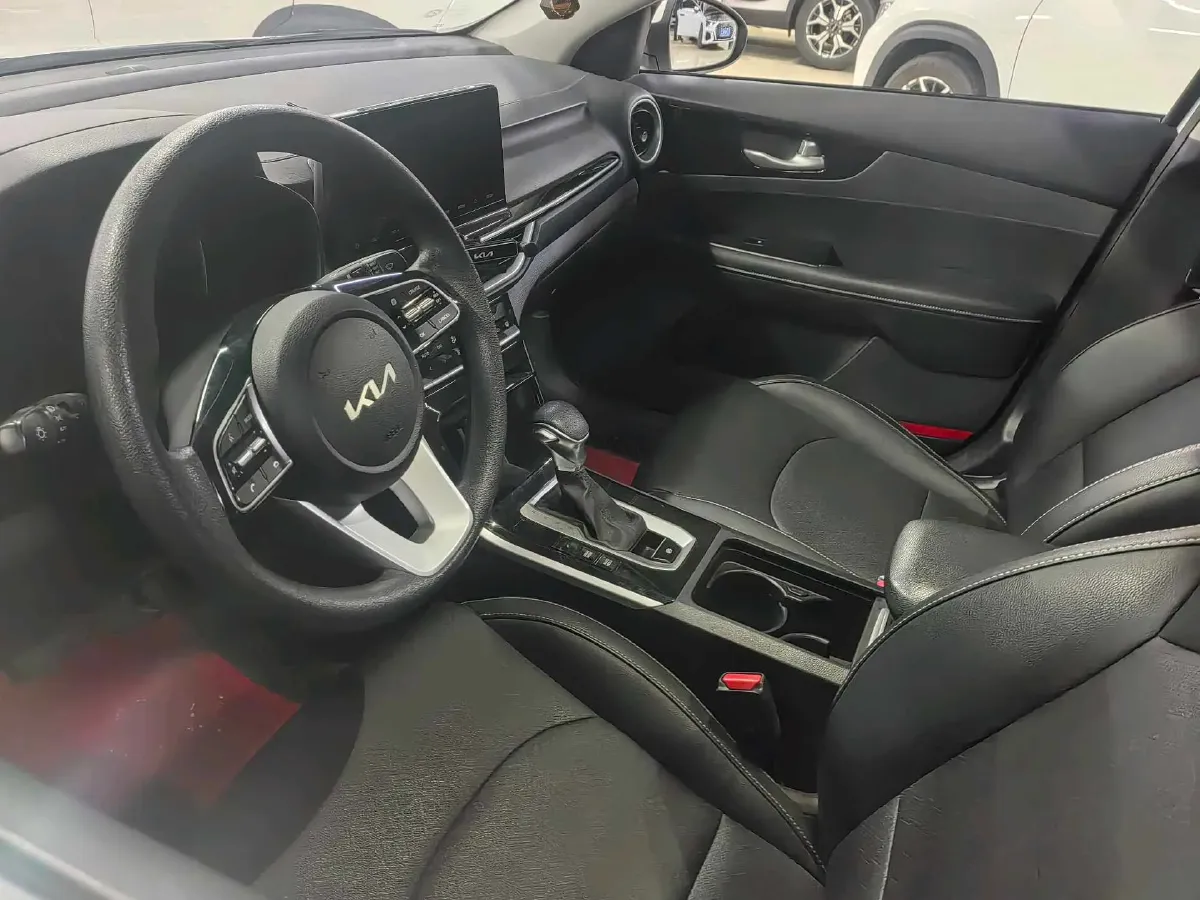 2021 Kia K3 1.5L 115HP L4 CVT,autocango,china used car exporter,china ev exporter,chinese used car exporter,chinese used ev exporter