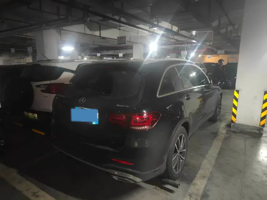 2021 Mercedes-Benz GLC Class 2.0T 197HP L4 9AT,autocango,china used car exporter,china ev exporter,chinese used car exporter,chinese used ev exporter