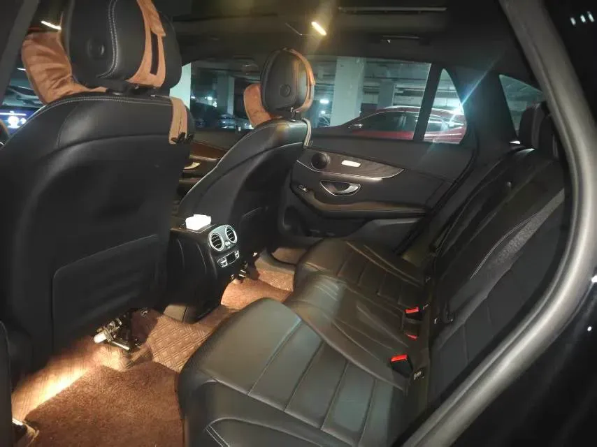 2021 Mercedes-Benz GLC Class 2.0T 197HP L4 9AT,autocango,china used car exporter,china ev exporter,chinese used car exporter,chinese used ev exporter