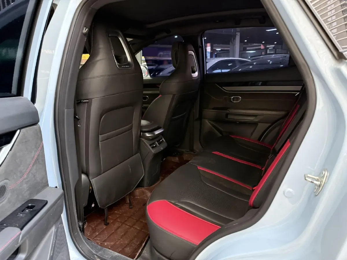 2022 Jetour DASHING 1.6T 197HP L4 7DCT,autocango,china used car exporter,china ev exporter,chinese used car exporter,chinese used ev exporter