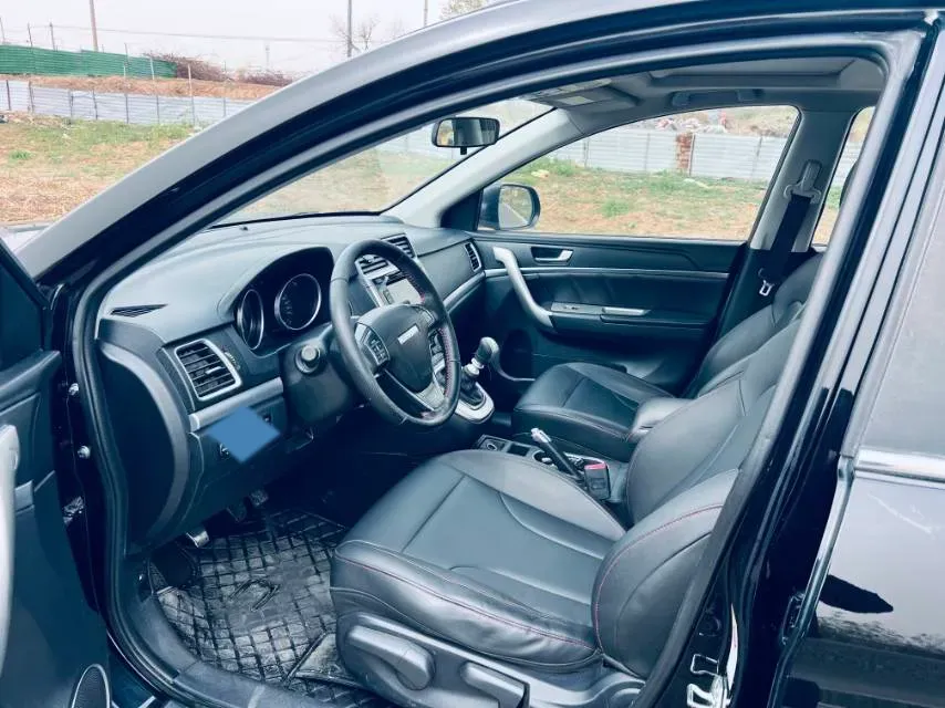 2019 Haval M6 1.5T 150HP L4 6MT,autocango,china used car exporter,china ev exporter,chinese used car exporter,chinese used ev exporter