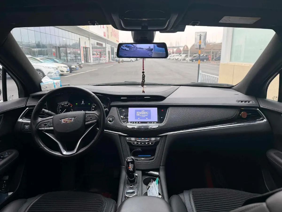 2021 Cadillac XT6 2.0T 237HP L4 9AT,autocango,china used car exporter,china ev exporter,chinese used car exporter,chinese used ev exporter