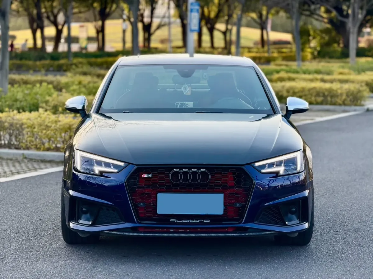 2018 Infiniti QX50 2.0T 272HP L4 CVT,autocango,china used car exporter,china ev exporter,chinese used car exporter,chinese used ev exporter