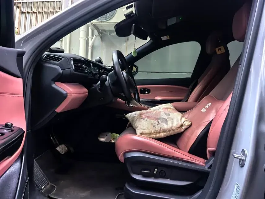 2020 NIO ES6 BEV 100KWH,autocango,china used car exporter,china ev exporter,chinese used car exporter,chinese used ev exporter