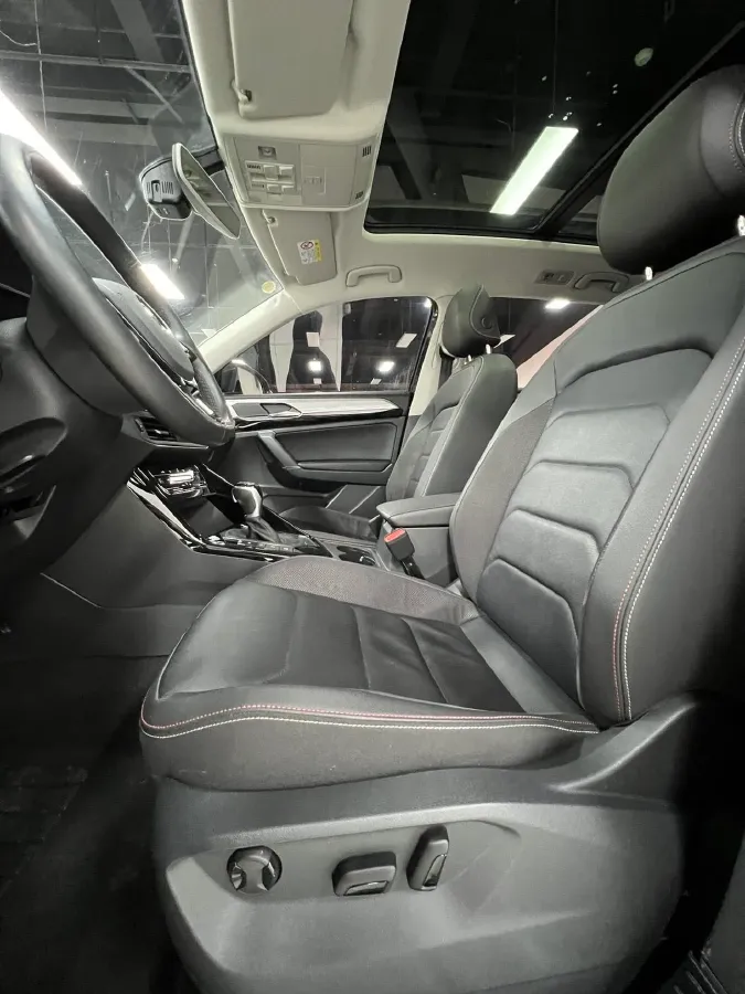 2022 Volkswagen Tayron 1.4T 150HP L4 7DCT,autocango,china used car exporter,china ev exporter,chinese used car exporter,chinese used ev exporter