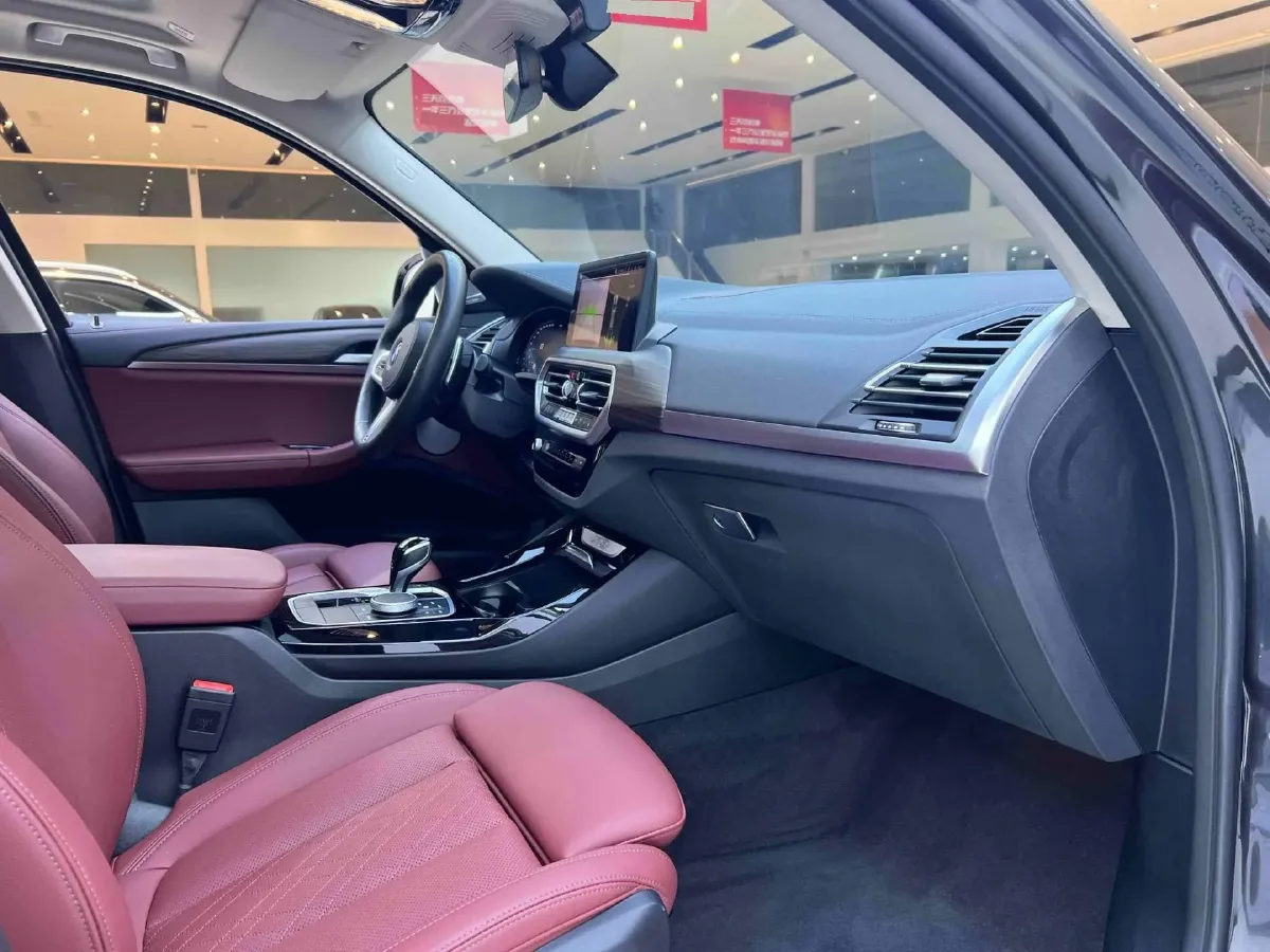 2022 BMW X3 2.0T 252HP L4 8AT,autocango,china used car exporter,china ev exporter,chinese used car exporter,chinese used ev exporter