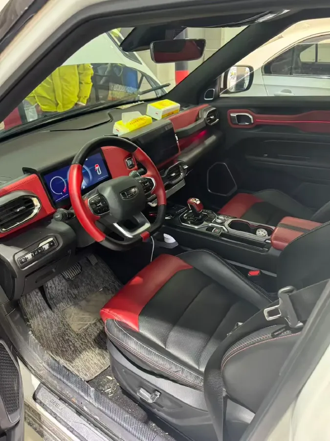 2020 Geely ICON 1.5T 177HP L3 7DCT,autocango,china used car exporter,china ev exporter,chinese used car exporter,chinese used ev exporter