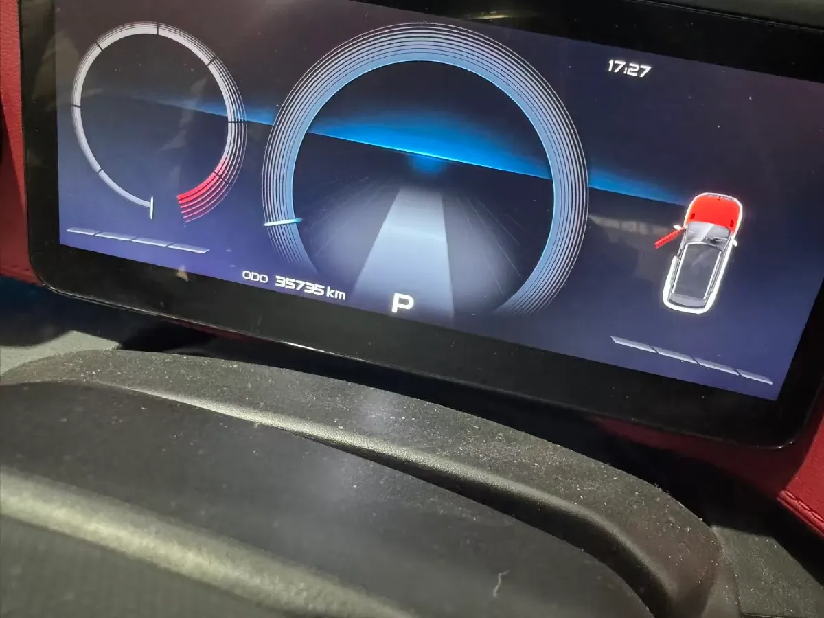 2020 Geely ICON 1.5T 177HP L3 7DCT,autocango,china used car exporter,china ev exporter,chinese used car exporter,chinese used ev exporter