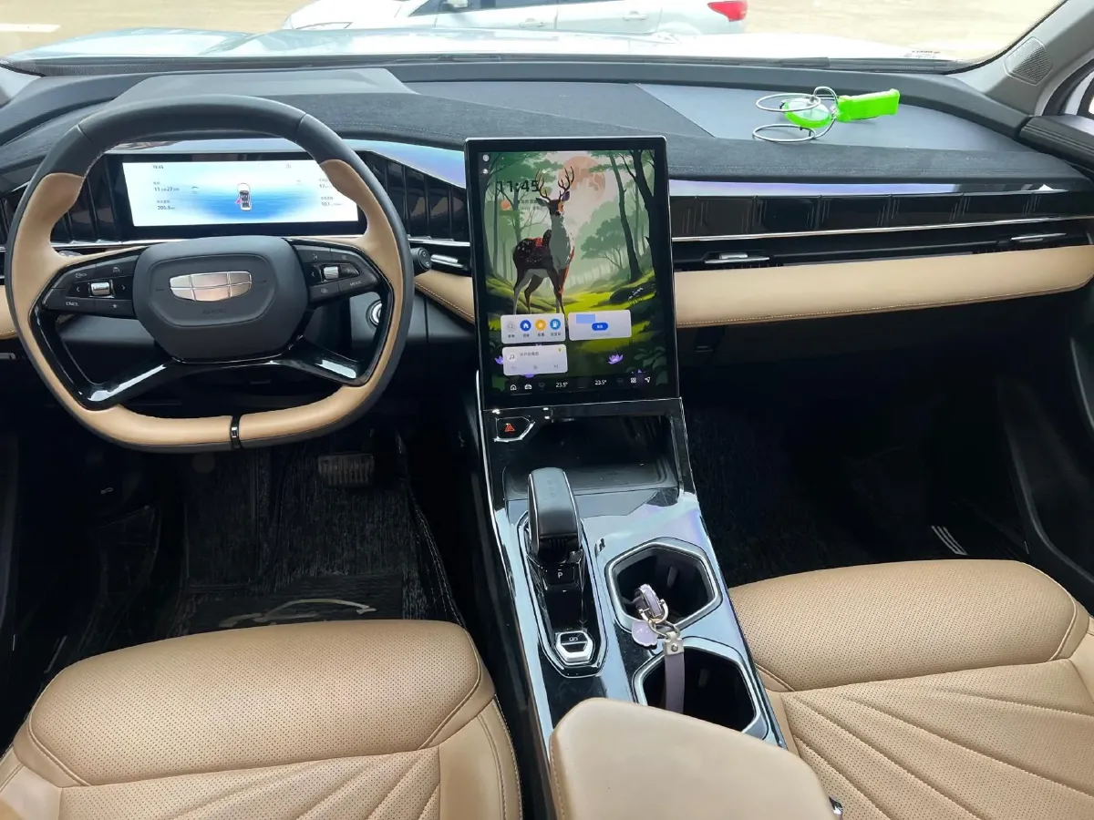 2023 Geely StarRay 1.5T 181HP L4 7DCT,autocango,china used car exporter,china ev exporter,chinese used car exporter,chinese used ev exporter