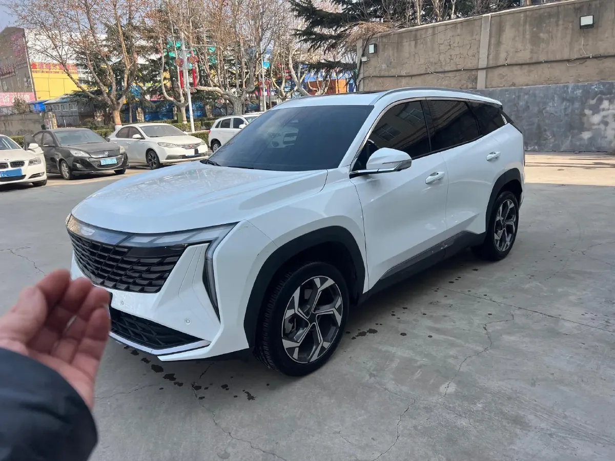 2023 Geely StarRay 1.5T 181HP L4 7DCT,autocango,china used car exporter,china ev exporter,chinese used car exporter,chinese used ev exporter