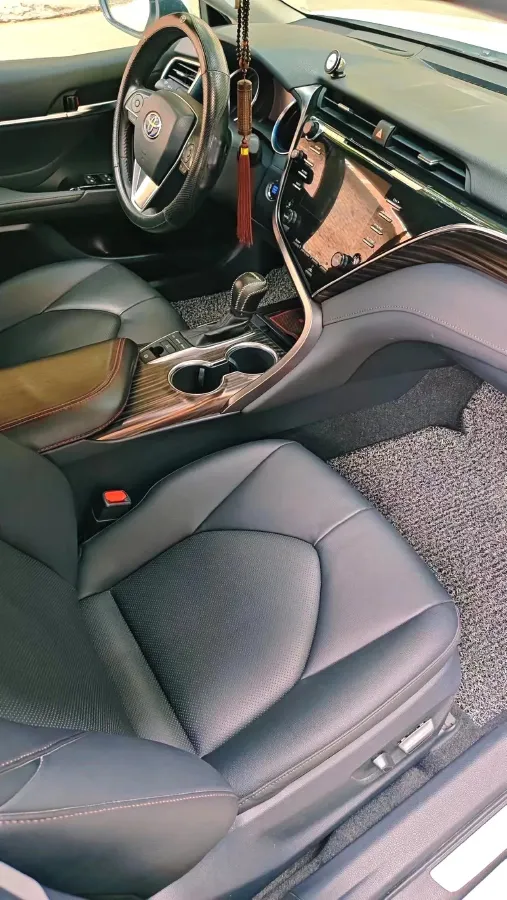 2019 Toyota Camry 2.5L 209HP L4 8AT,autocango,china used car exporter,china ev exporter,chinese used car exporter,chinese used ev exporter