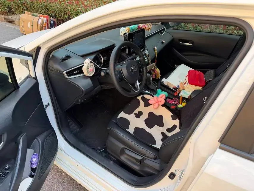 2021 Toyota Corolla 1.2T 116HP L4 CVT,autocango,china used car exporter,china ev exporter,chinese used car exporter,chinese used ev exporter