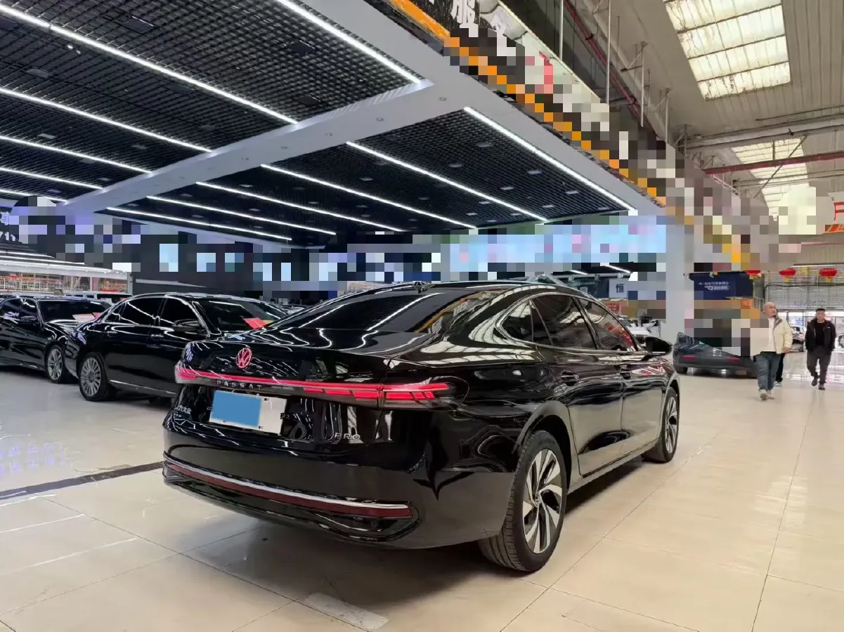 2025 Volkswagen Passat 2.0T 220HP L4 7DCT,autocango,china used car exporter,china ev exporter,chinese used car exporter,chinese used ev exporter
