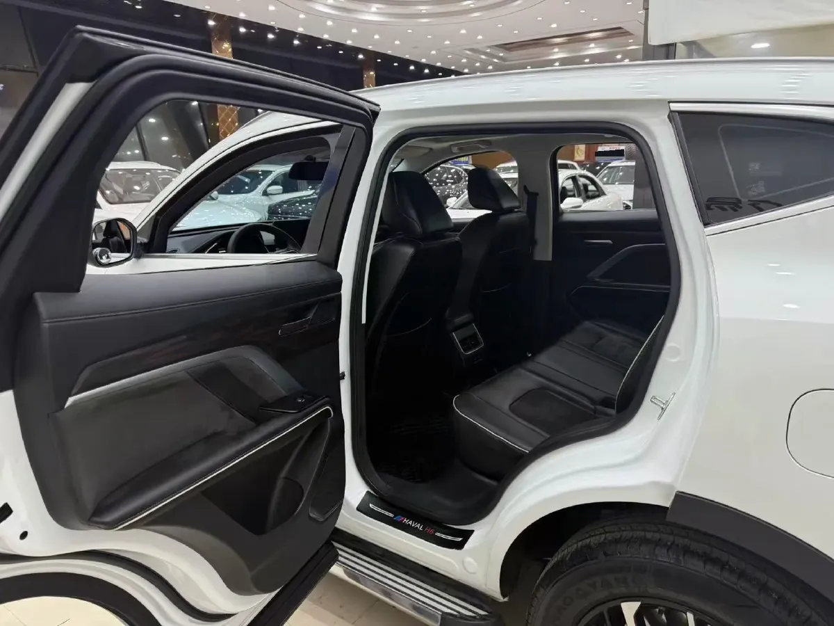 2023 Haval H6 1.5T 150HP L4 7DCT,autocango,china used car exporter,china ev exporter,chinese used car exporter,chinese used ev exporter