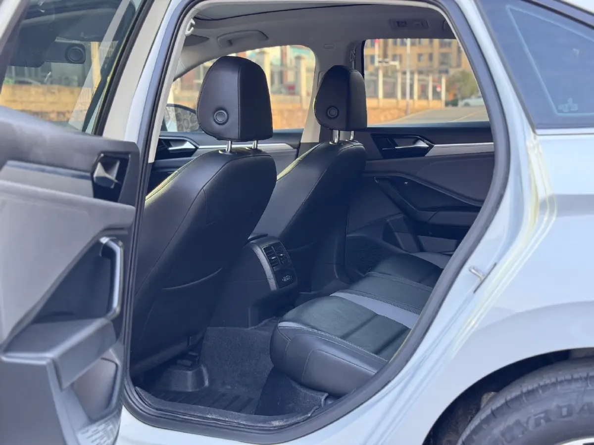 2019 Volkswagen Tharu 1.4T 150HP L4 7DCT,autocango,china used car exporter,china ev exporter,chinese used car exporter,chinese used ev exporter