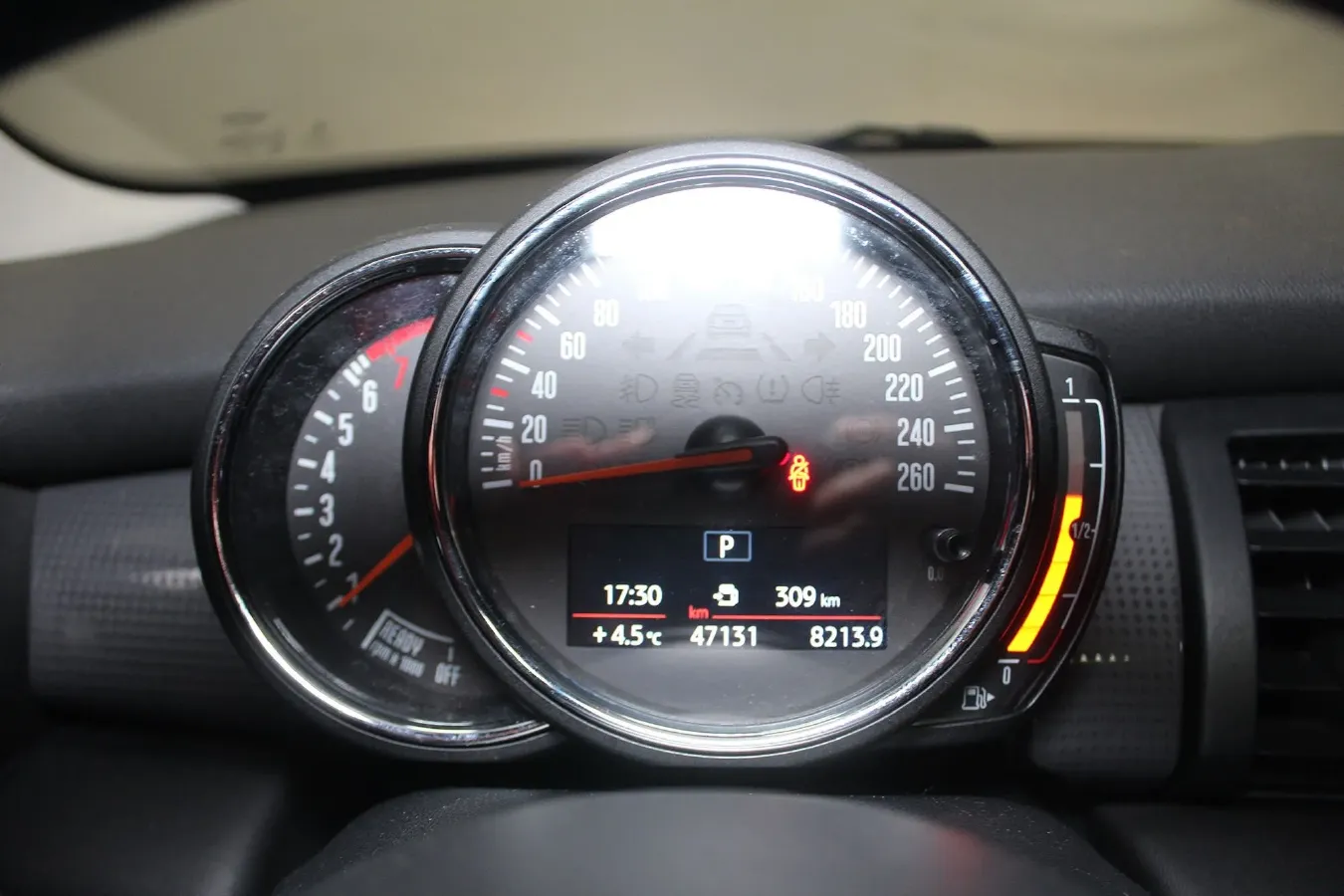 2018 MINI MINI 1.5T 136HP L3 6AT,autocango,china used car exporter,china ev exporter,chinese used car exporter,chinese used ev exporter