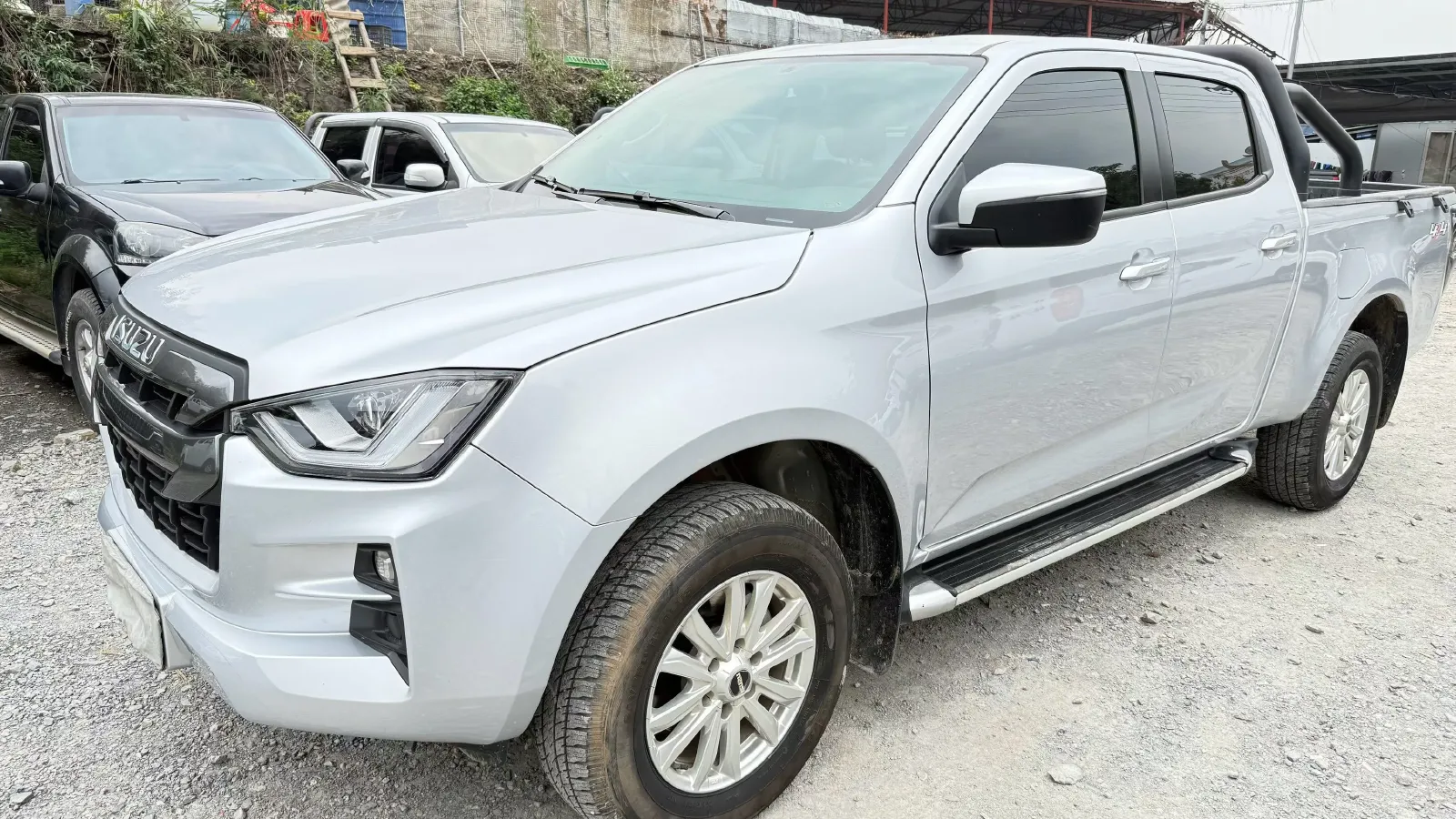 2023 JAC T8 2.0T 170HP L4 8AT,autocango,china used car exporter,china ev exporter,chinese used car exporter,chinese used ev exporter