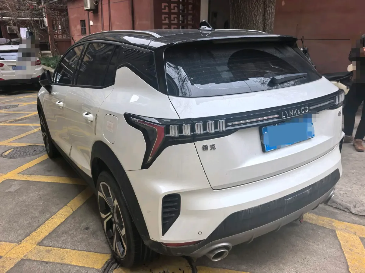 2023 LYNK&CO 06 1.5T 181HP L4 7DCT,autocango,china used car exporter,china ev exporter,chinese used car exporter,chinese used ev exporter