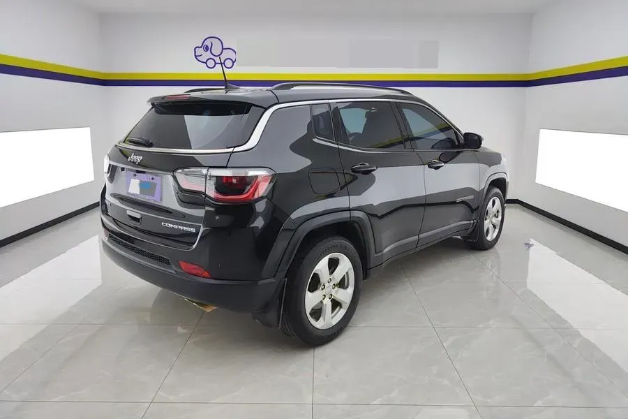 2019 Jeep Compass 1.3T 173HP L4 7DCT,autocango,china used car exporter,china ev exporter,chinese used car exporter,chinese used ev exporter