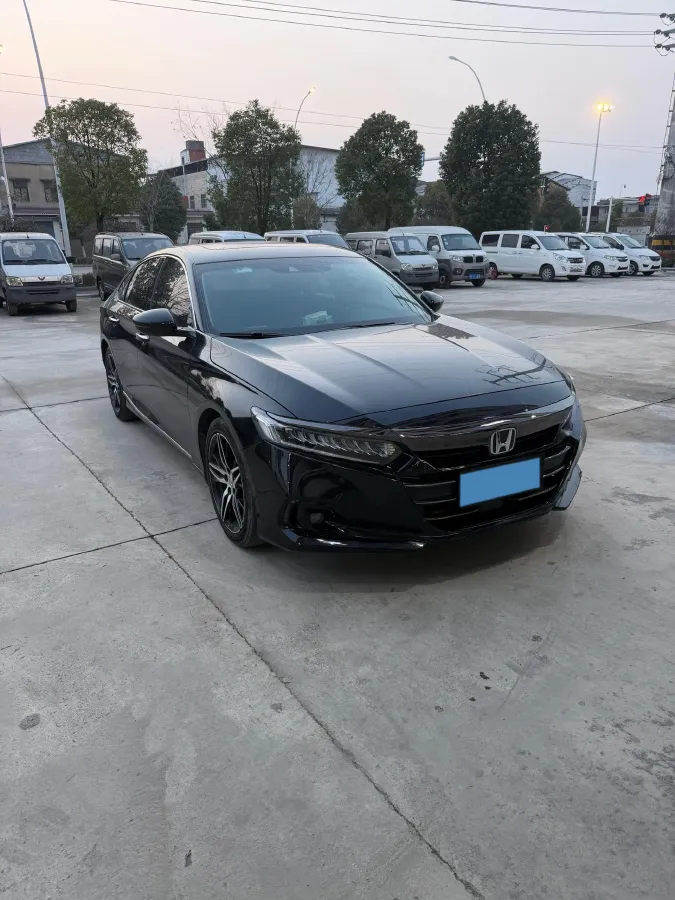2022 Honda Accord 2.0L 146HP L4 E-CVT Hybrid,autocango,china used car exporter,china ev exporter,chinese used car exporter,chinese used ev exporter
