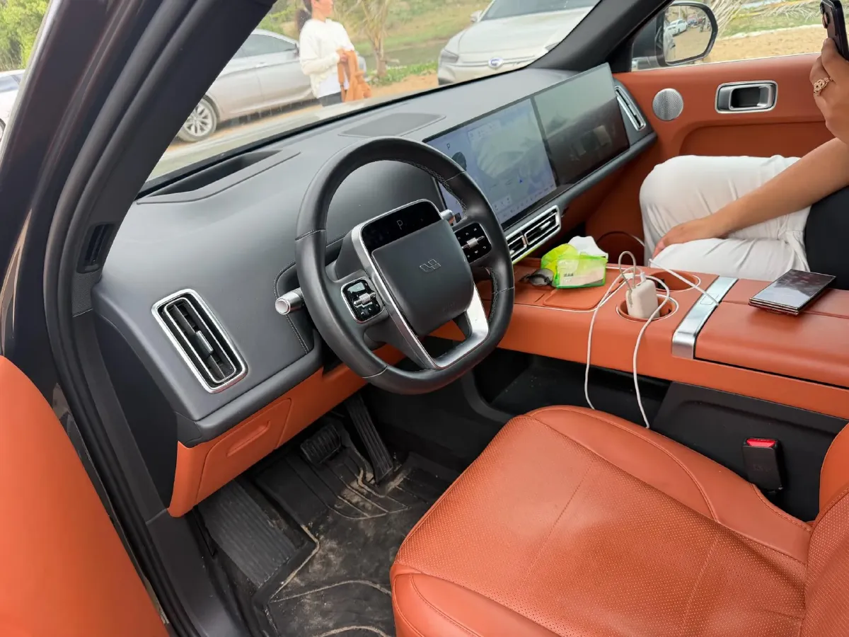 2022 Li L9 Range Extended 154HP REEV 42.6KWH,autocango,china used car exporter,china ev exporter,chinese used car exporter,chinese used ev exporter