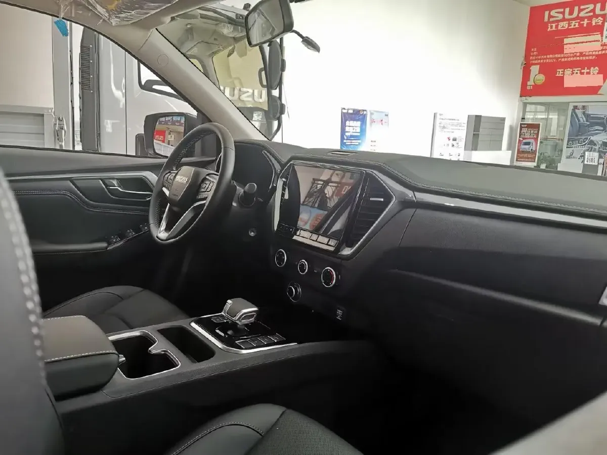 2023 Isuzu LingTuo 2.5T 150HP L4 8AT,autocango,china used car exporter,china ev exporter,chinese used car exporter,chinese used ev exporter