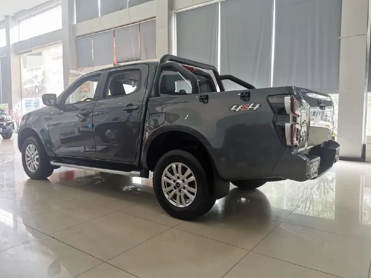 2023 Isuzu LingTuo 2.5T 150HP L4 8AT,autocango,china used car exporter,china ev exporter,chinese used car exporter,chinese used ev exporter