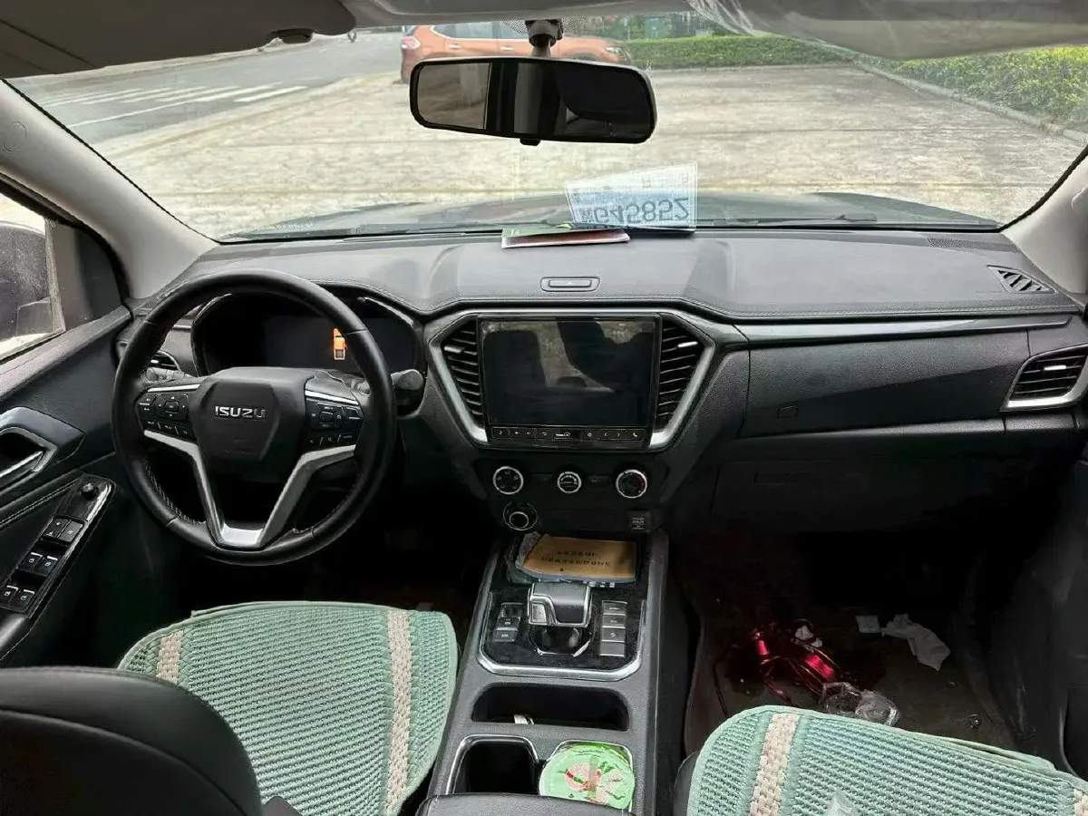 2023 Isuzu LingTuo 2.5T 150HP L4 8AT,autocango,china used car exporter,china ev exporter,chinese used car exporter,chinese used ev exporter