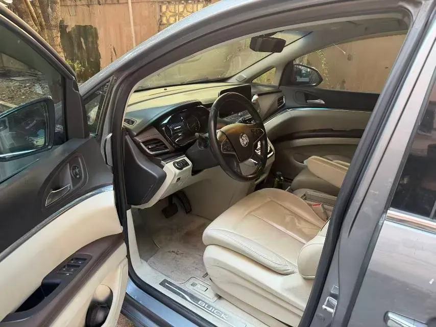 2020 Buick GL8 2.0T 237HP L4 9AT,autocango,china used car exporter,china ev exporter,chinese used car exporter,chinese used ev exporter