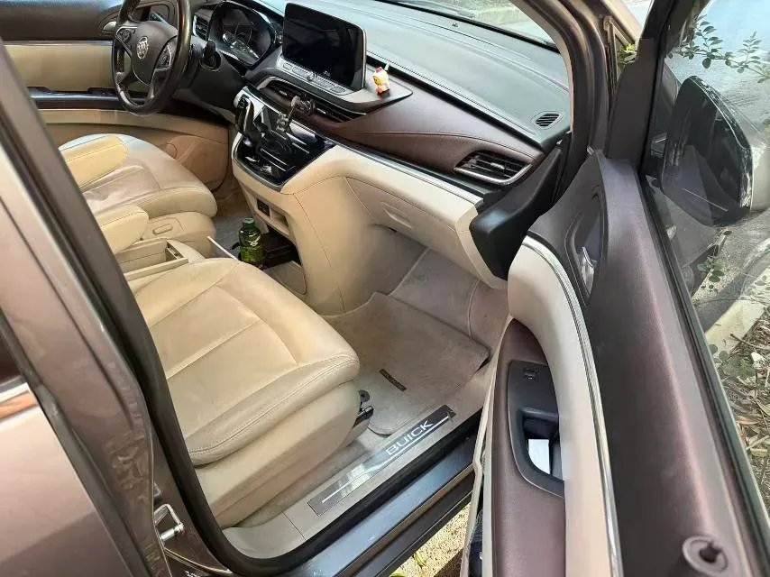 2020 Buick GL8 2.0T 237HP L4 9AT,autocango,china used car exporter,china ev exporter,chinese used car exporter,chinese used ev exporter
