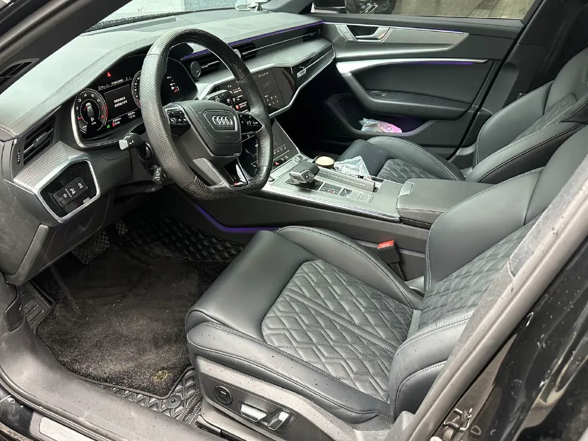 2022 Audi A6L 2.0T 190HP L4 7DCT,autocango,china used car exporter,china ev exporter,chinese used car exporter,chinese used ev exporter