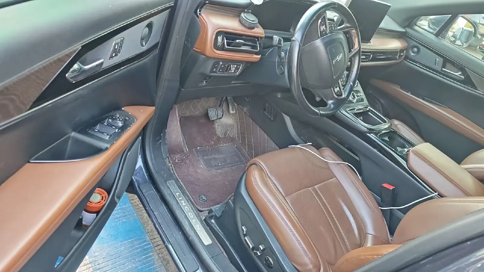 2021 Lincoln Nautilus 2.7T 322HP V6 8AT,autocango,china used car exporter,china ev exporter,chinese used car exporter,chinese used ev exporter