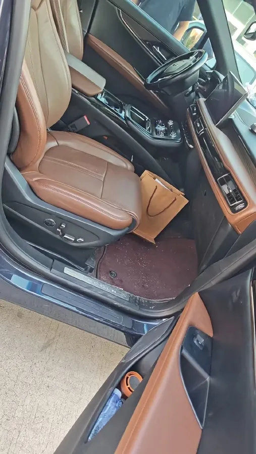 2021 Lincoln Nautilus 2.7T 322HP V6 8AT,autocango,china used car exporter,china ev exporter,chinese used car exporter,chinese used ev exporter