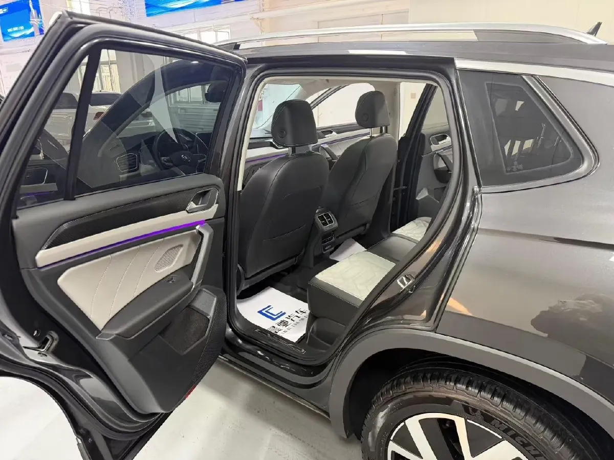 2023 Volkswagen Tayron 1.5T 160HP L4 7DCT,autocango,china used car exporter,china ev exporter,chinese used car exporter,chinese used ev exporter