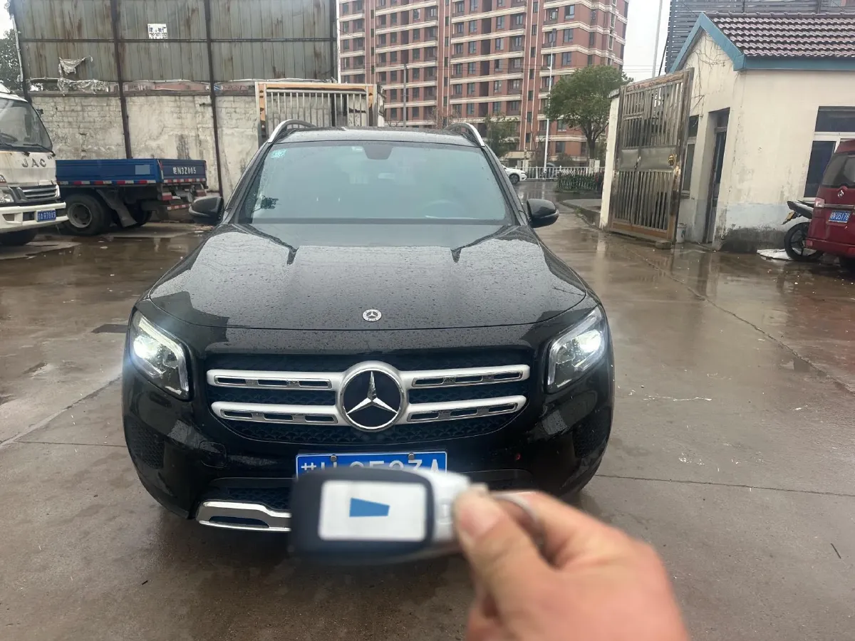 2023 Mercedes-Benz GLB Class 1.3T 163HP L4 7DCT,autocango,china used car exporter,china ev exporter,chinese used car exporter,chinese used ev exporter