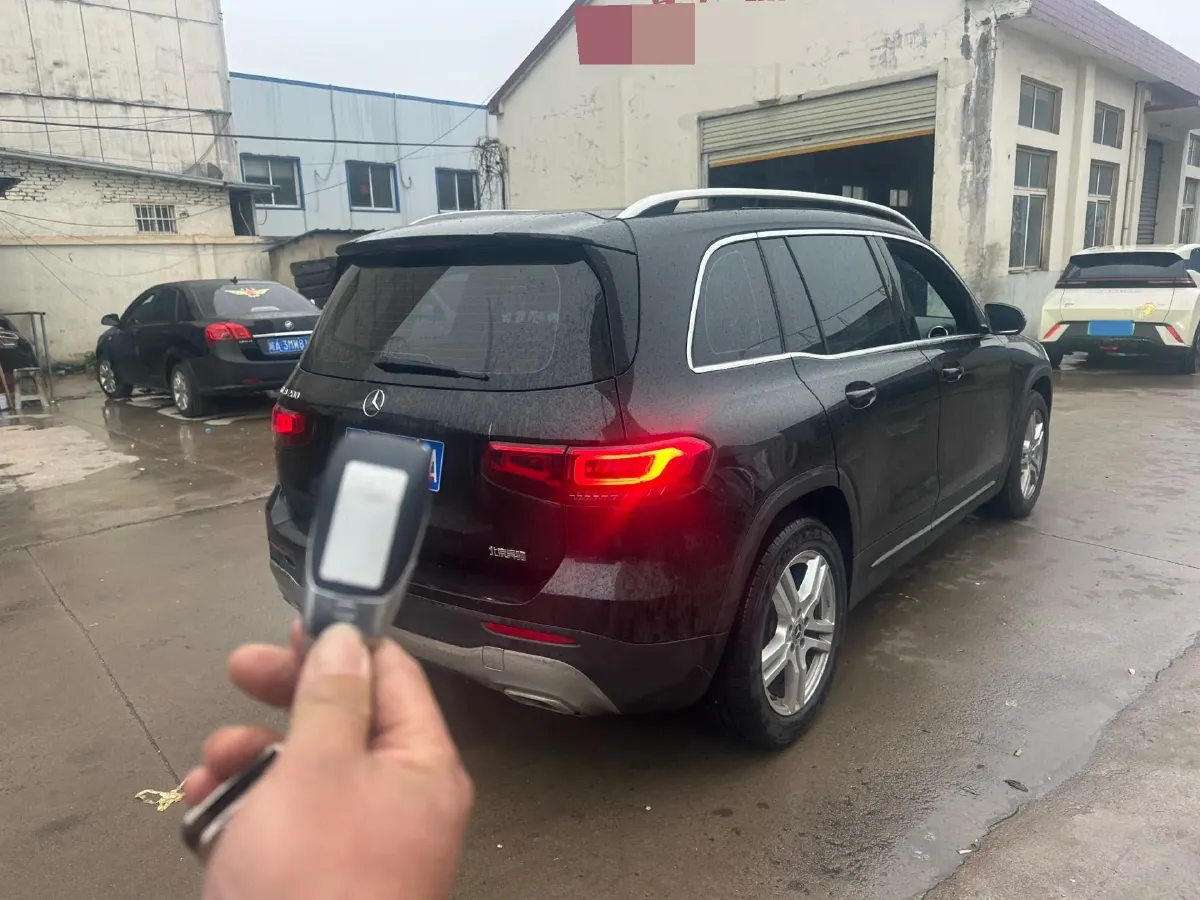 2023 Mercedes-Benz GLB Class 1.3T 163HP L4 7DCT,autocango,china used car exporter,china ev exporter,chinese used car exporter,chinese used ev exporter
