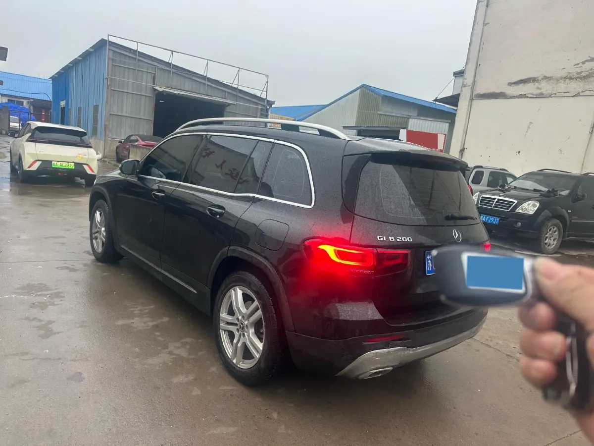 2023 Mercedes-Benz GLB Class 1.3T 163HP L4 7DCT,autocango,china used car exporter,china ev exporter,chinese used car exporter,chinese used ev exporter