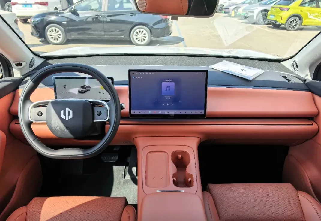 2024 Leapmotor C10 1.5L 95HP L4 REEV 28.4KWH,autocango,china used car exporter,china ev exporter,chinese used car exporter,chinese used ev exporter