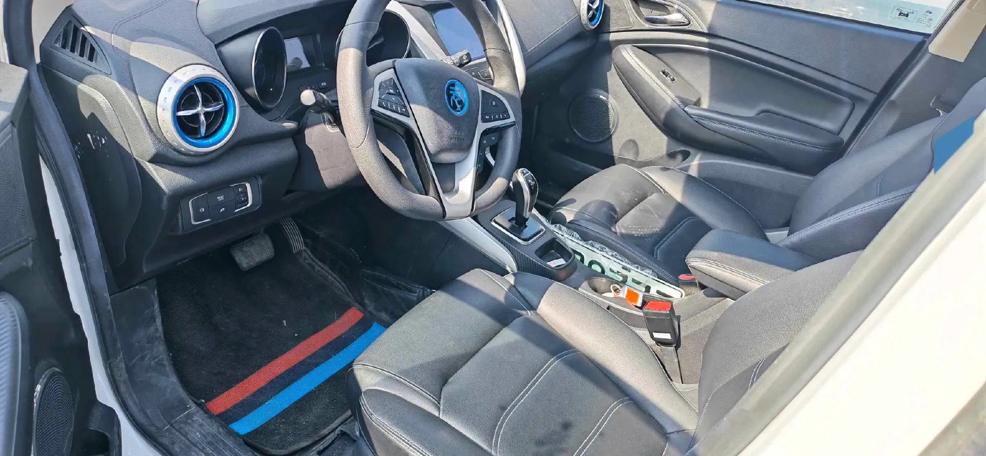 2019 BYD Yuan BEV 42KWH,autocango,china used car exporter,china ev exporter,chinese used car exporter,chinese used ev exporter