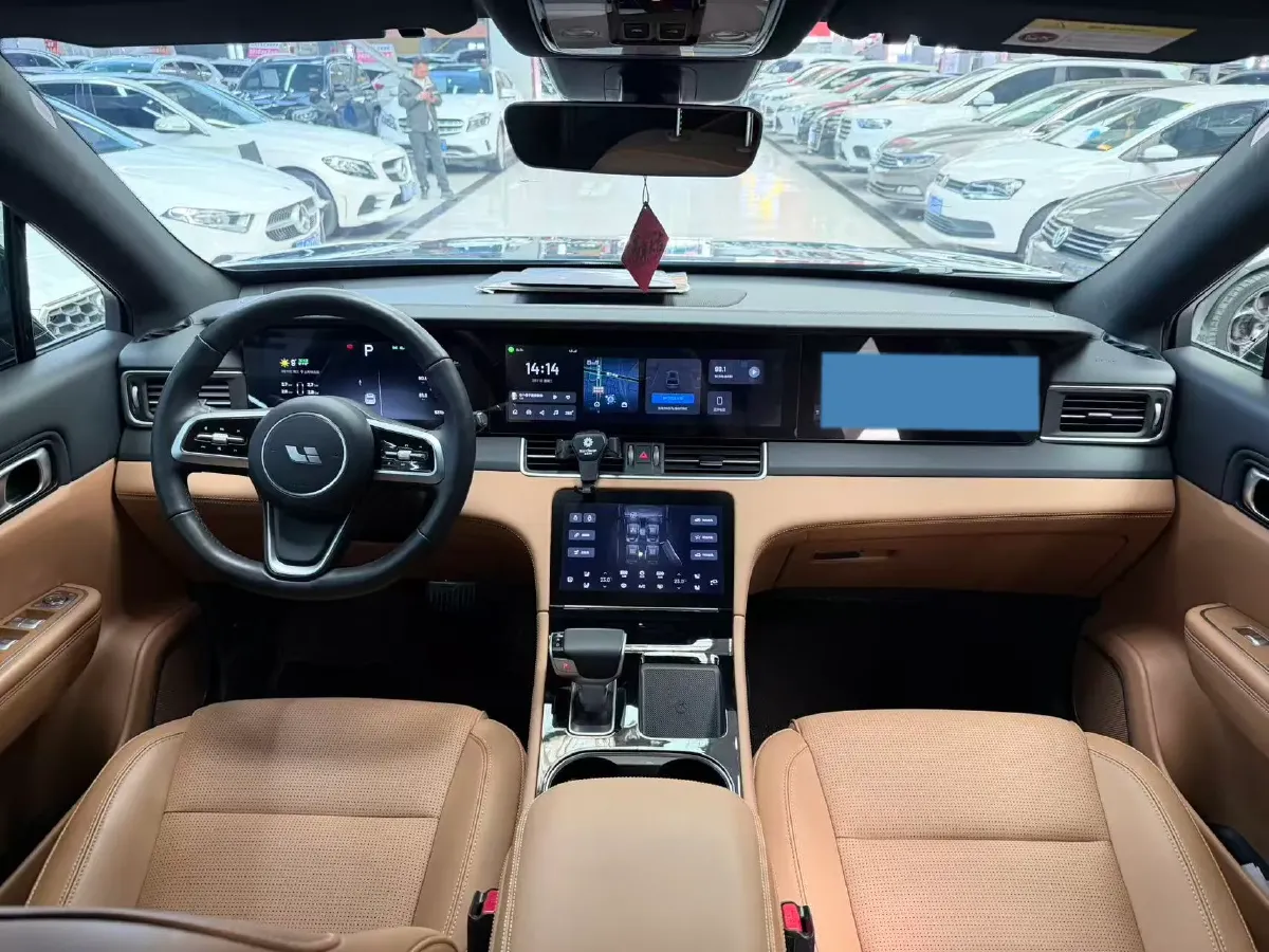 2021 Li ONE Range Extended 131HP REEV 40.5KWH,autocango,china used car exporter,china ev exporter,chinese used car exporter,chinese used ev exporter