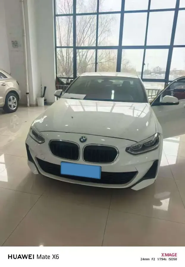 2021 BMW 1 Series 1.5T 140HP L3 7DCT,autocango,china used car exporter,china ev exporter,chinese used car exporter,chinese used ev exporter