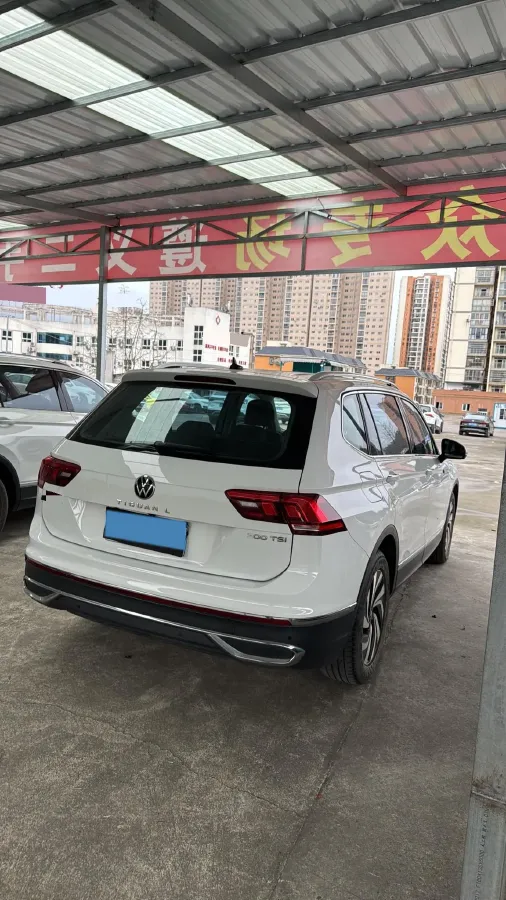 2023 Volkswagen Tiguan L 1.5T 160HP L4 7DCT,autocango,china used car exporter,china ev exporter,chinese used car exporter,chinese used ev exporter