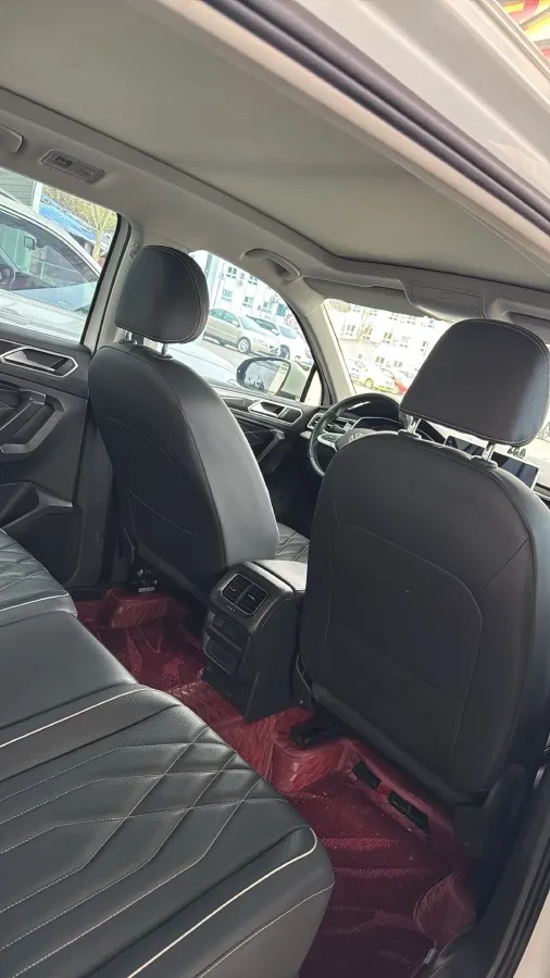 2023 Volkswagen Tiguan L 1.5T 160HP L4 7DCT,autocango,china used car exporter,china ev exporter,chinese used car exporter,chinese used ev exporter