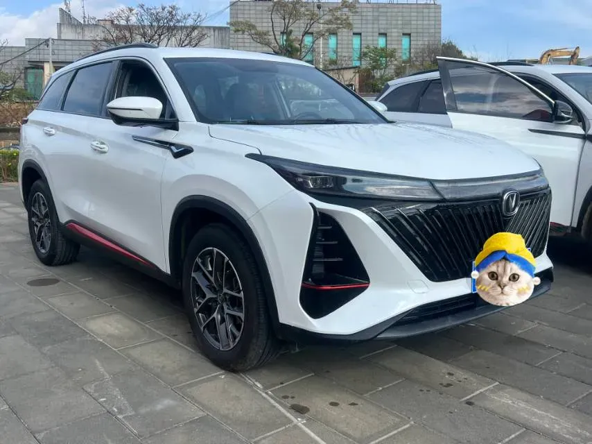 2022 ChangAn CS75 Plus 1.5T 188HP L4 8AT,autocango,china used car exporter,china ev exporter,chinese used car exporter,chinese used ev exporter