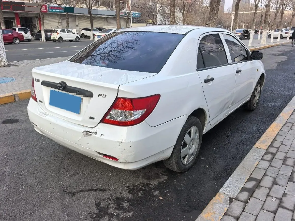 2018 BYD F3 1.5L 109HP L4 5MT,autocango,china used car exporter,china ev exporter,chinese used car exporter,chinese used ev exporter