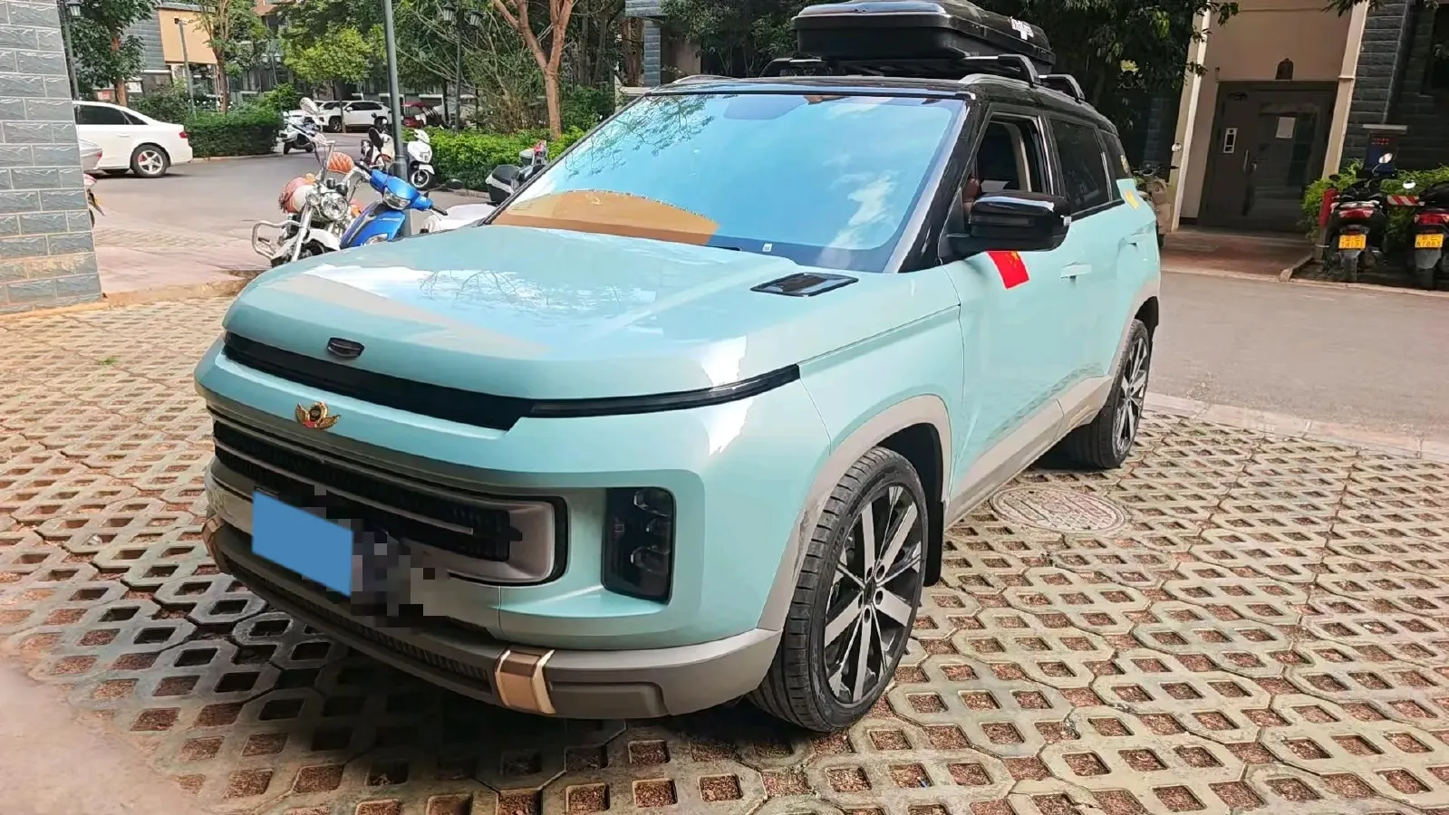 2023 Geely ICON 1.5T 181HP L4 7DCT,autocango,china used car exporter,china ev exporter,chinese used car exporter,chinese used ev exporter