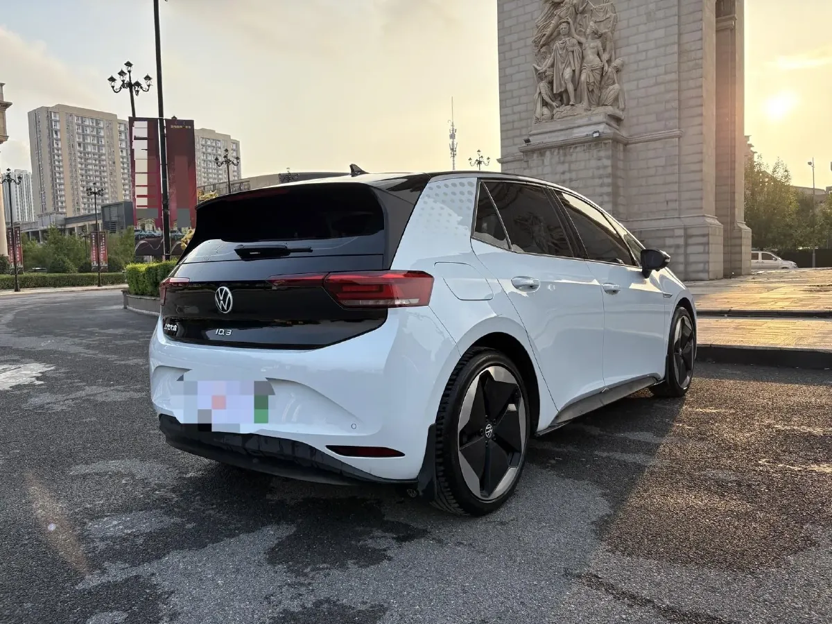 2023 Volkswagen ID.3 BEV 52.8KWH,autocango,china used car exporter,china ev exporter,chinese used car exporter,chinese used ev exporter
