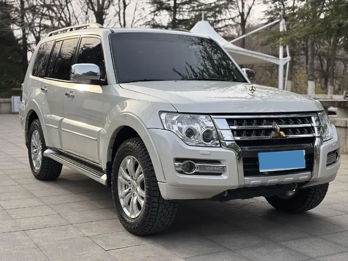 2017 Beijing BJ80 2.3T 250HP L4 6AT,autocango,china used car exporter,china ev exporter,chinese used car exporter,chinese used ev exporter