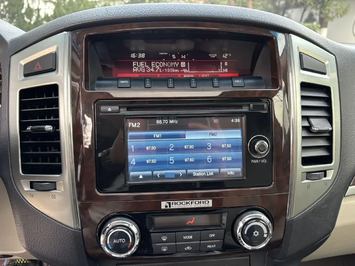 2017 Beijing BJ80 2.3T 250HP L4 6AT,autocango,china used car exporter,china ev exporter,chinese used car exporter,chinese used ev exporter