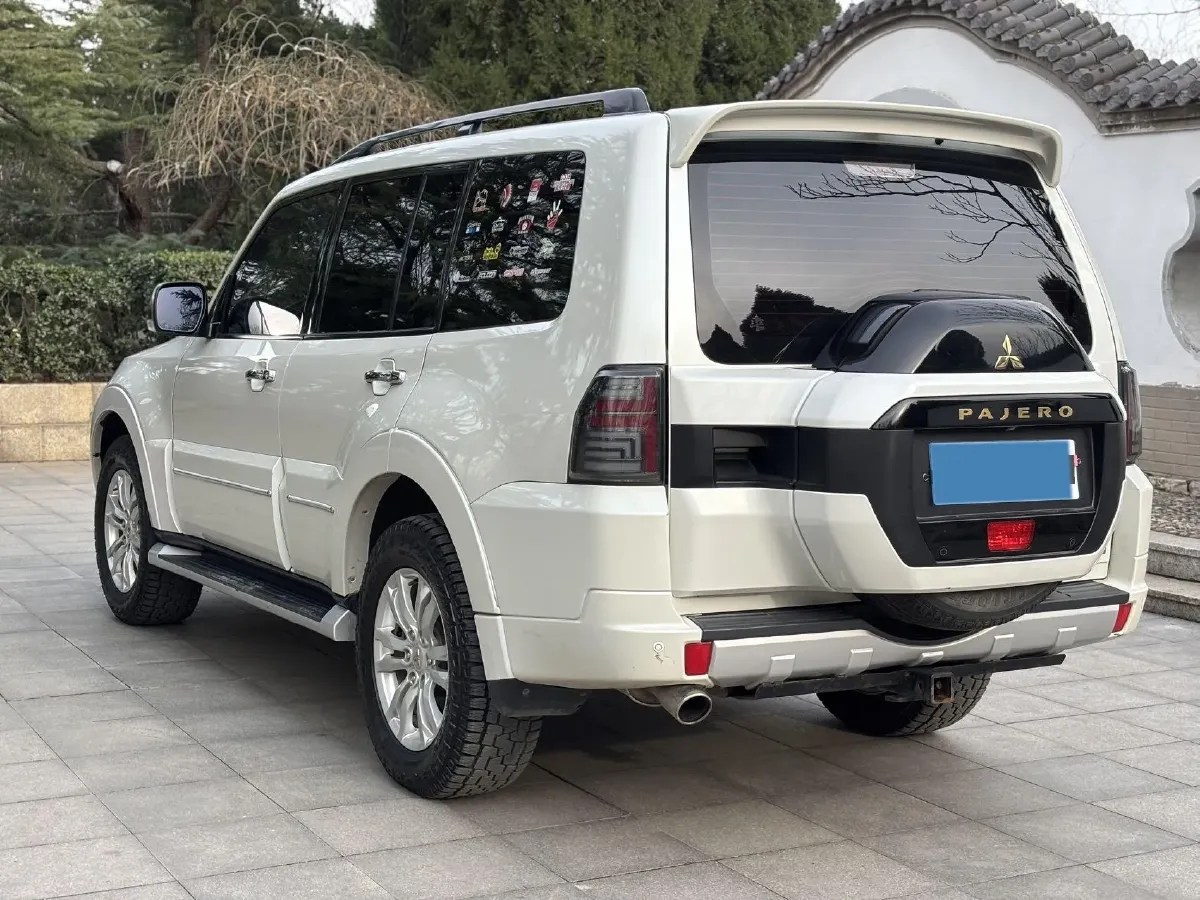 2017 Beijing BJ80 2.3T 250HP L4 6AT,autocango,china used car exporter,china ev exporter,chinese used car exporter,chinese used ev exporter